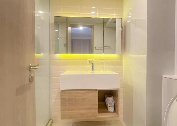 2514 Bts Onnut Siamese 87 Two Bedroom Apartment