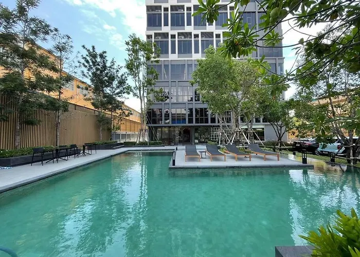 2514 Bts Onnut Siamese 87 Two Bedroom Apartment *